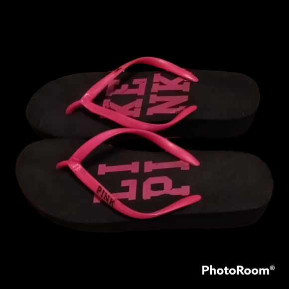 Victoria's Secret Love Pink Flip Flops - Picture 4 of 5